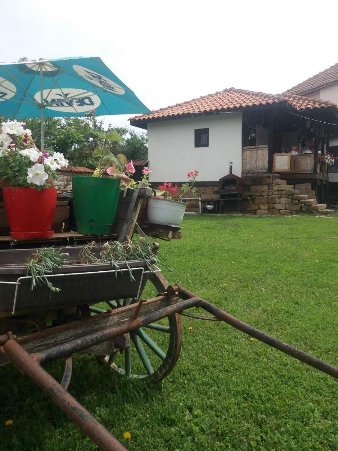 Hotel Събевата Къща Sinio Burdo Zewnętrze zdjęcie