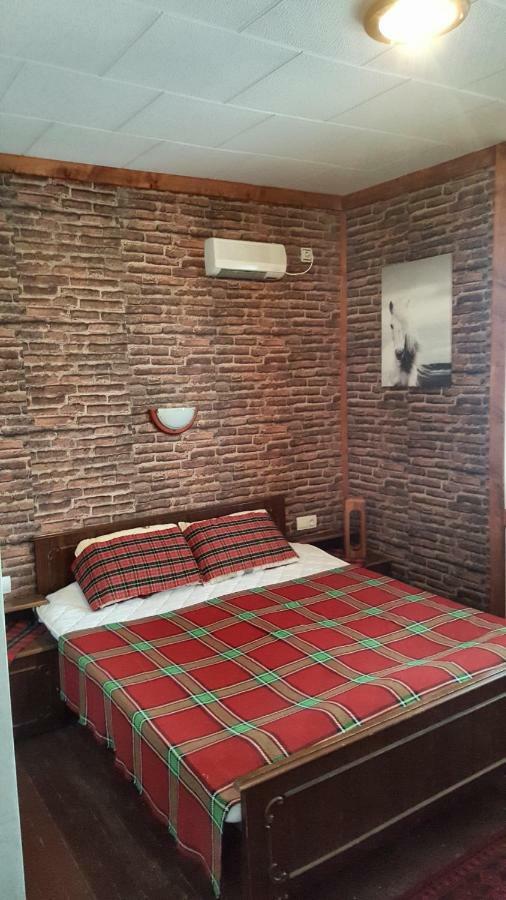 Hotel Събевата Къща Sinio Burdo Zewnętrze zdjęcie