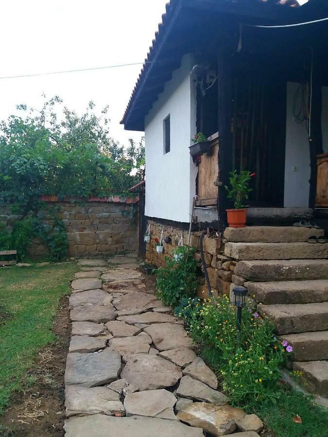 Hotel Събевата Къща Sinio Burdo Zewnętrze zdjęcie